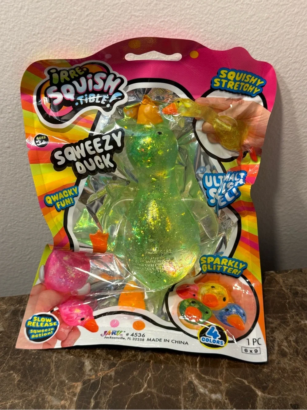 Irre-squish-tible Sqweezy Duck - Sparkly Green Kids Toy